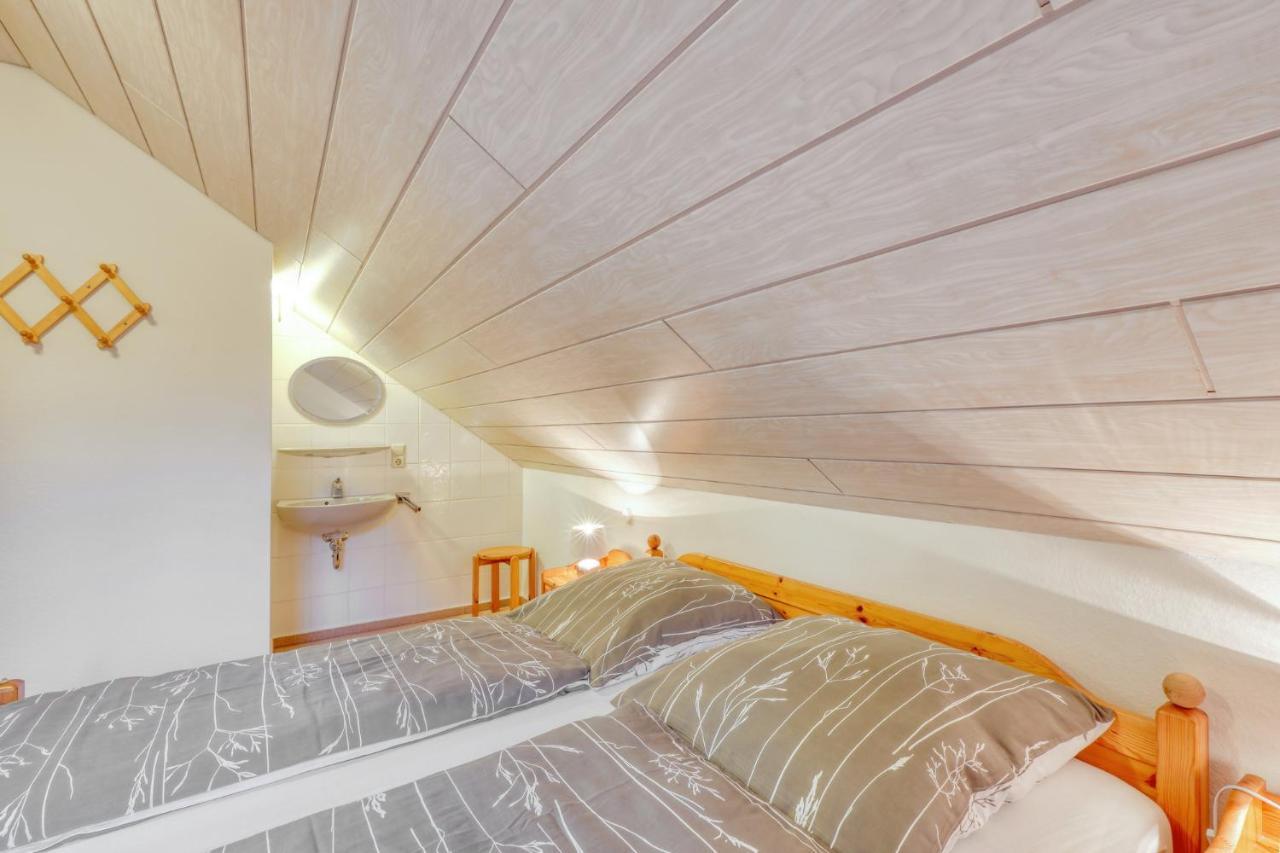 Seepark Kirchheim Ferienhaus Bei Vera Mit Sauna エクステリア 写真