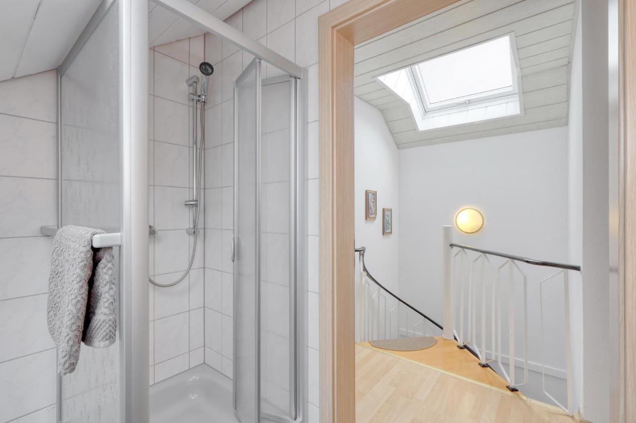Seepark Kirchheim Ferienhaus Bei Vera Mit Sauna エクステリア 写真
